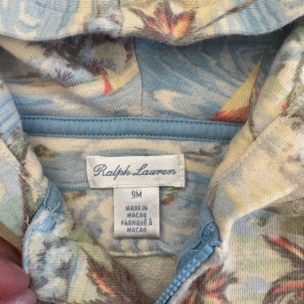 Ralph Lauren Beach Print Hoodie & Shorts - Picture 2 of 5